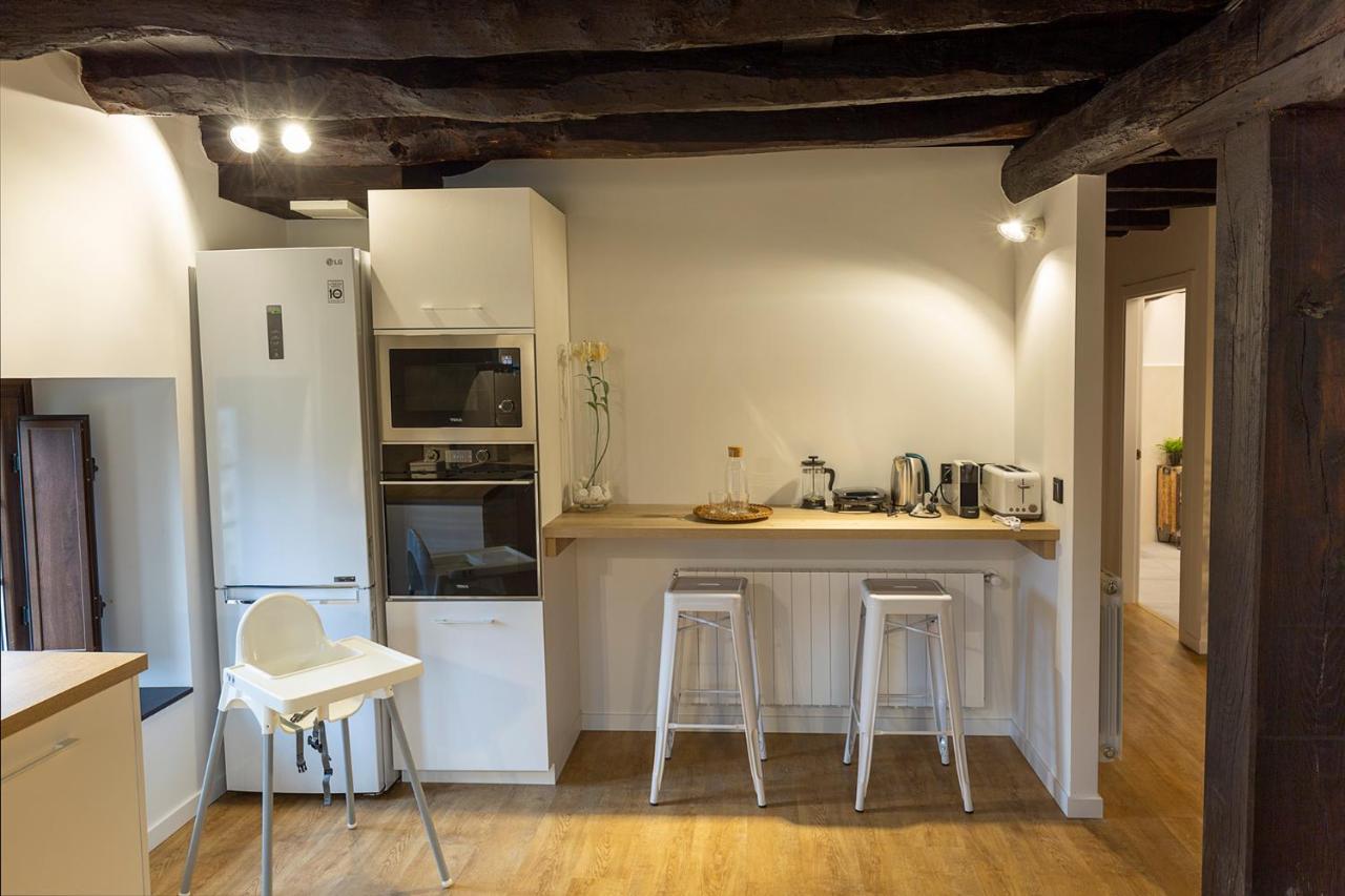 Arbela Apartamentuak Aia Luaran gambar